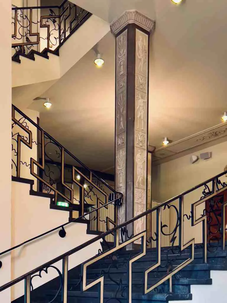 Art deco stairs